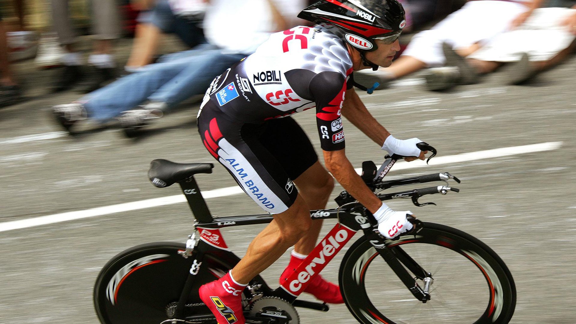 蛙泳赛场荷兰选手技压群雄，荷兰蛙泳运动员