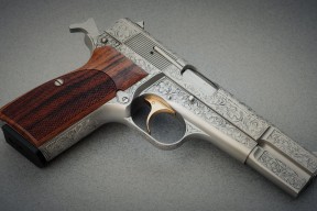 kaiyun.com-《《英雄联盟》新版本：新增英雄“霜刃”战场全新体验》，英雄联盟新版装备霜火护手